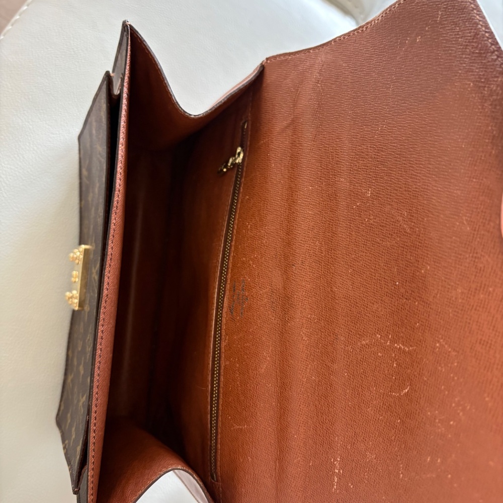 LOUIS VUITTON ❤️ Monogram Monceau Shoulder / Crossbody 2 Way Bag - Picture 2 of 16